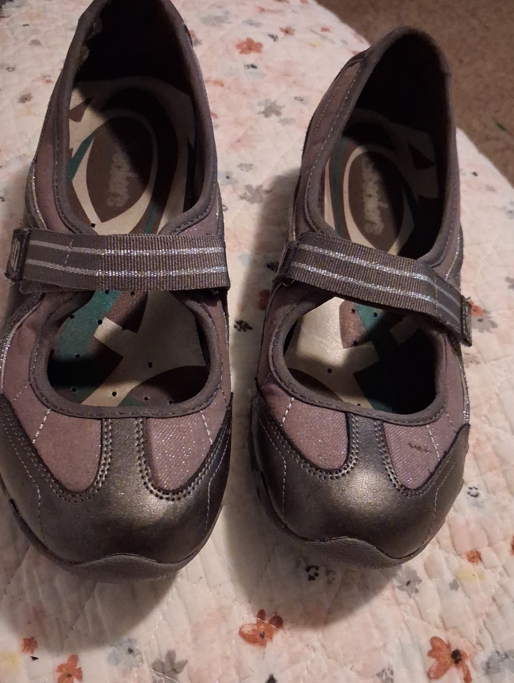 Skechers Metallic Taupe/Gray Girls Mary Jane Athletic Shoes